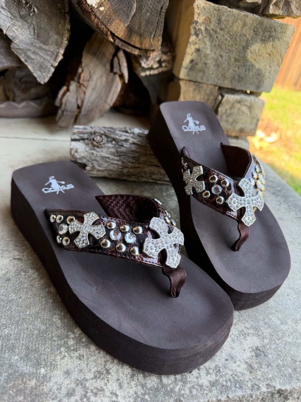 Corkys Brown Jeweled Wedge Sandals Sz-8.  G